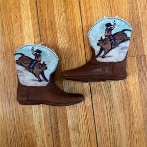 Roper Brand Soft Soled Cowboy Boots size little kids 4
